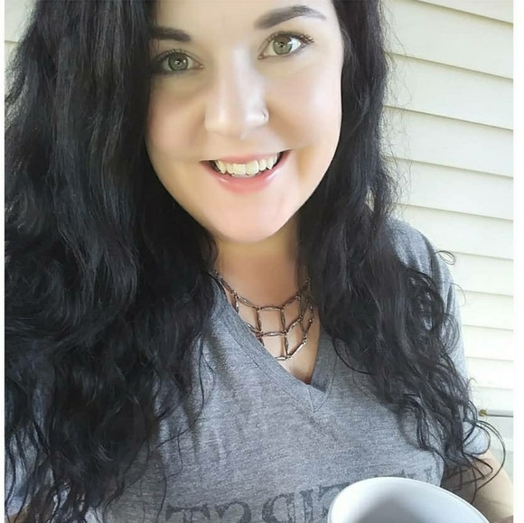 trendy_tara